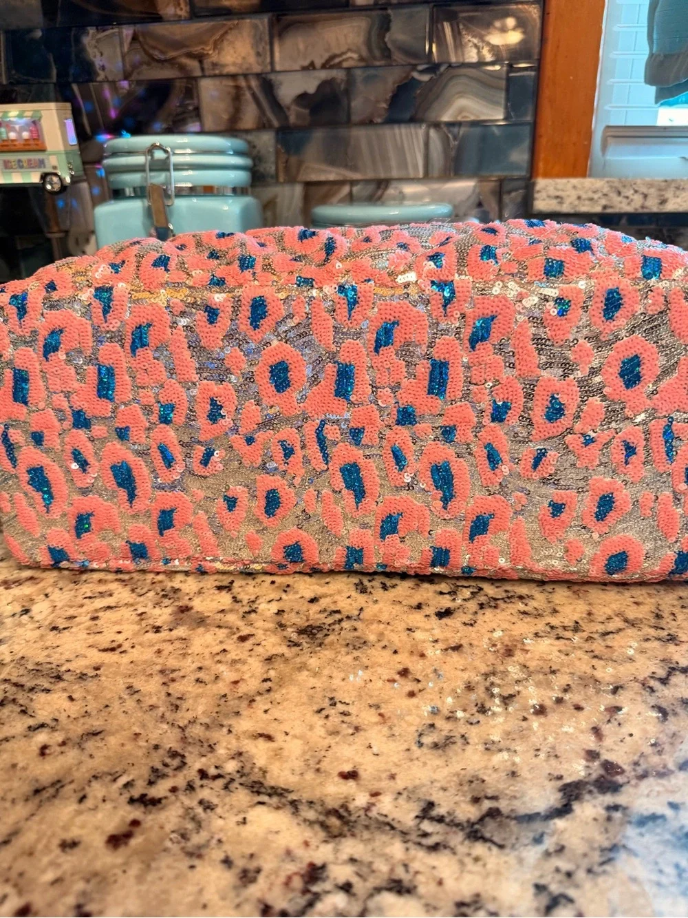 Kurt Geiger sequins xxl